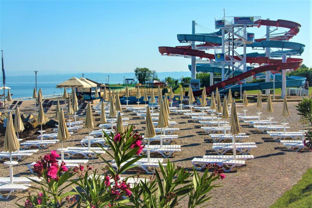 Апартаменты Mare-Sole Изола Экстерьер фото